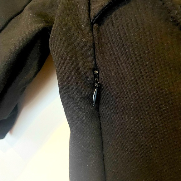 Silvian Heach dress - Picture 3 of 4